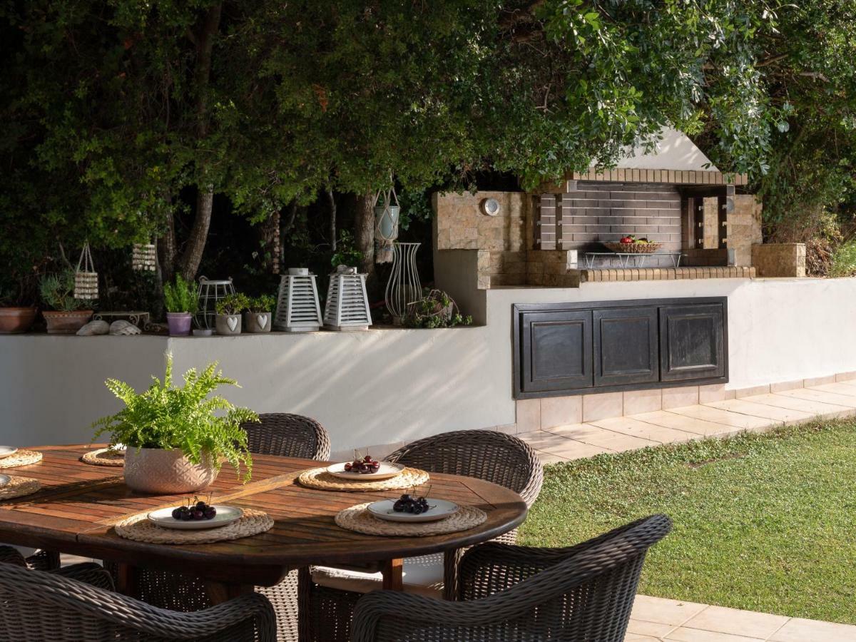 Levantes Luxury Home - Nature Inspired, Pool & Bbq, By Thinkvilla Prinés Exterior photo