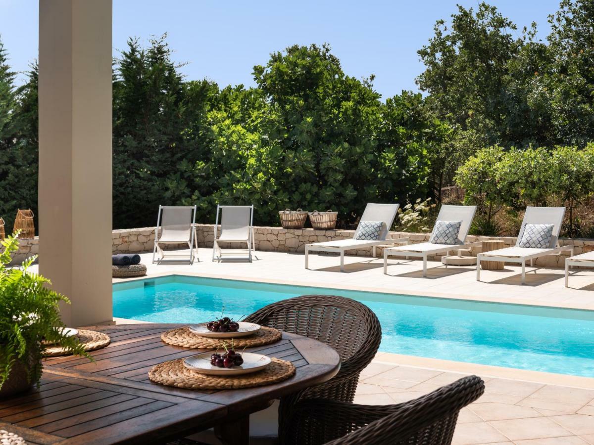 Levantes Luxury Home - Nature Inspired, Pool & Bbq, By Thinkvilla Prinés Exterior photo