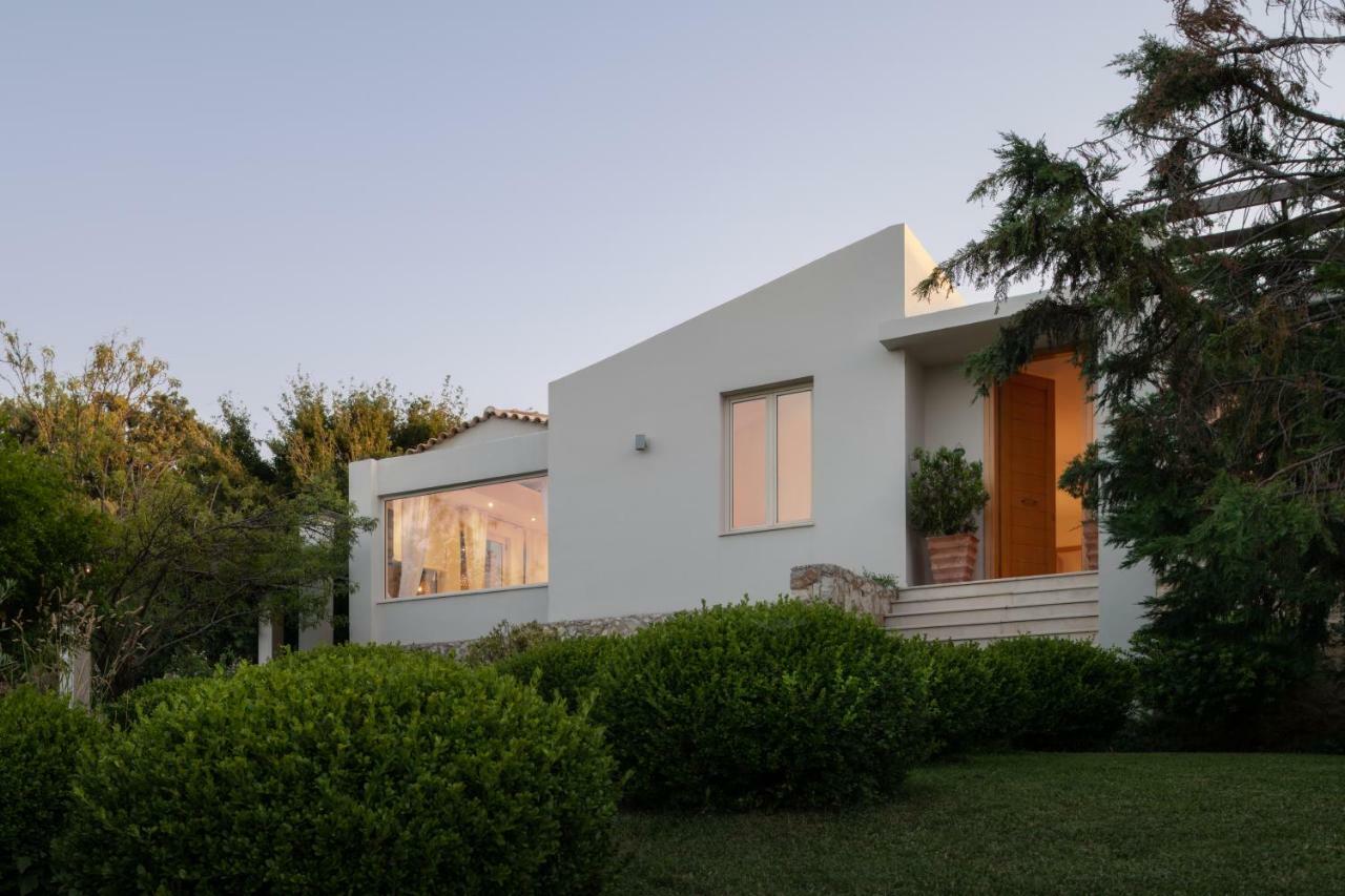 Levantes Luxury Home - Nature Inspired, Pool & Bbq, By Thinkvilla Prinés Exterior photo